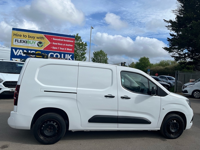 Vauxhall 1.5 Turbo D 2300 Sportive Panel Van 4dr Diesel Manual L2 H1 Euro 6 (s/s) (100 ps)