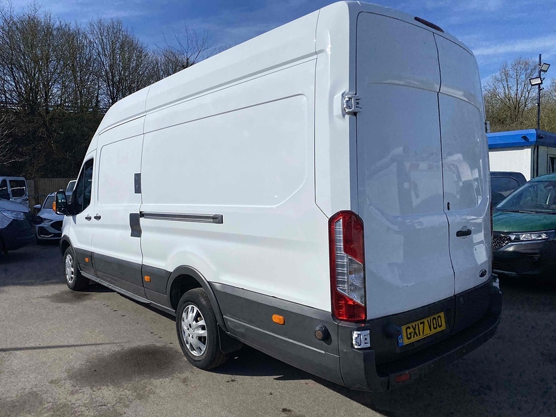 Ford 2.0 350 EcoBlue Panel Van 5dr Diesel Manual RWD L4 H3 Euro 6 (170 ps)