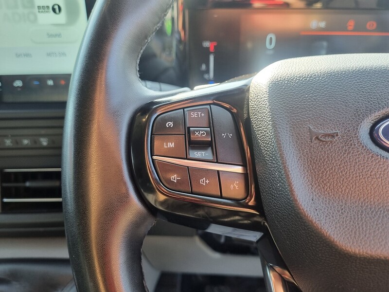 Ford 2.0 280 EcoBlue Limited Panel Van 5dr Diesel Manual L2 H1 Euro 6 (s/s) (136 ps)