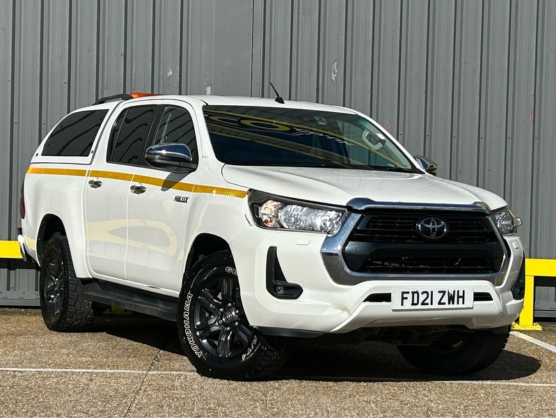 Toyota 2.4 D-4D Icon Pickup Double Cab 4dr Diesel Manual 4WD Euro 6 (s/s) (150 ps)