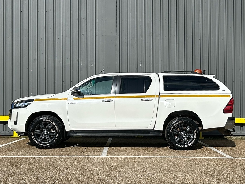 Toyota 2.4 D-4D Icon Pickup Double Cab 4dr Diesel Manual 4WD Euro 6 (s/s) (150 ps)