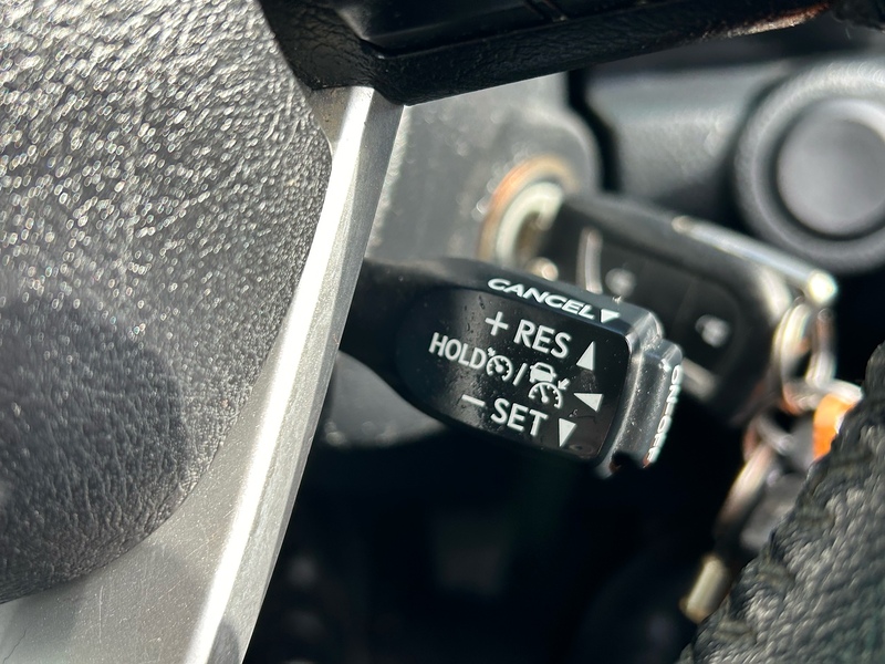 Toyota 2.4 D-4D Icon Pickup Double Cab 4dr Diesel Manual 4WD Euro 6 (s/s) (150 ps)