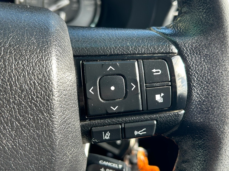 Toyota 2.4 D-4D Icon Pickup Double Cab 4dr Diesel Manual 4WD Euro 6 (s/s) (150 ps)