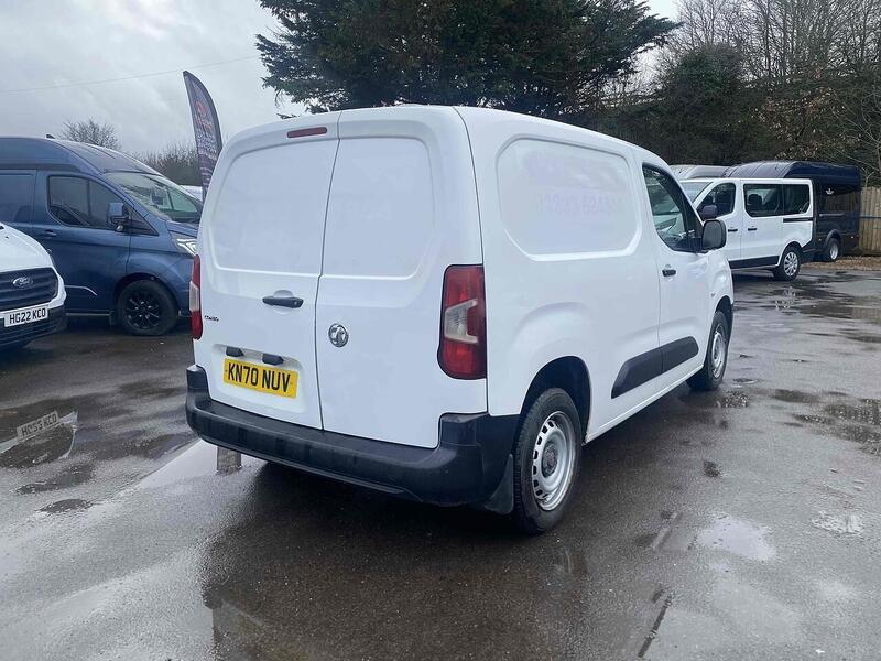 Vauxhall 1.5 Turbo D 2000 Edition Panel Van 4dr Diesel Manual L1 H1 Euro 6 (s/s) (100 ps)