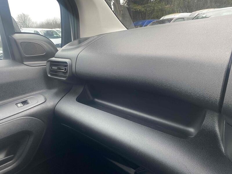 Vauxhall 1.5 Turbo D 2000 Edition Panel Van 4dr Diesel Manual L1 H1 Euro 6 (s/s) (100 ps)