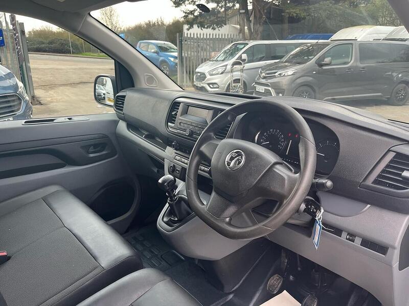 Vauxhall 1.5 Turbo D 2700 Edition Panel Van 5dr Diesel Manual L1 H1 Euro 6 (s/s) (100 ps) 1.5 5dr Panel Van Manual Diesel