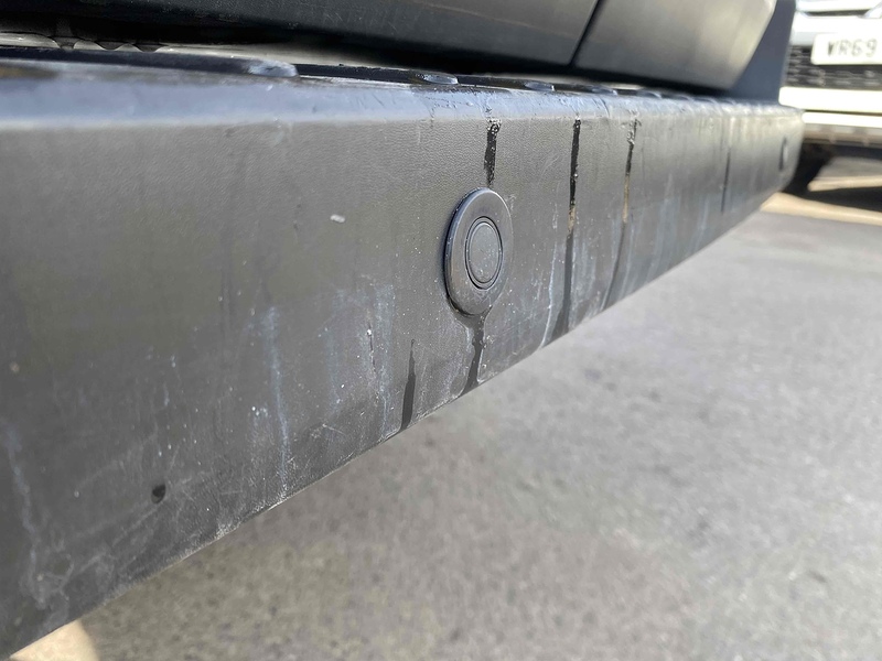 Ford 2.0 350 EcoBlue Leader Panel Van 5dr Diesel Manual FWD L3 H3 Euro 6 (s/s) (130 ps)