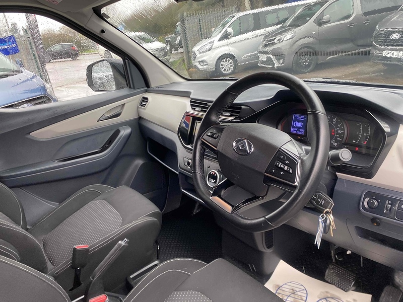 MAXUS 50.23kWh Panel Van 5dr Electric Auto FWD L1 (122 ps)