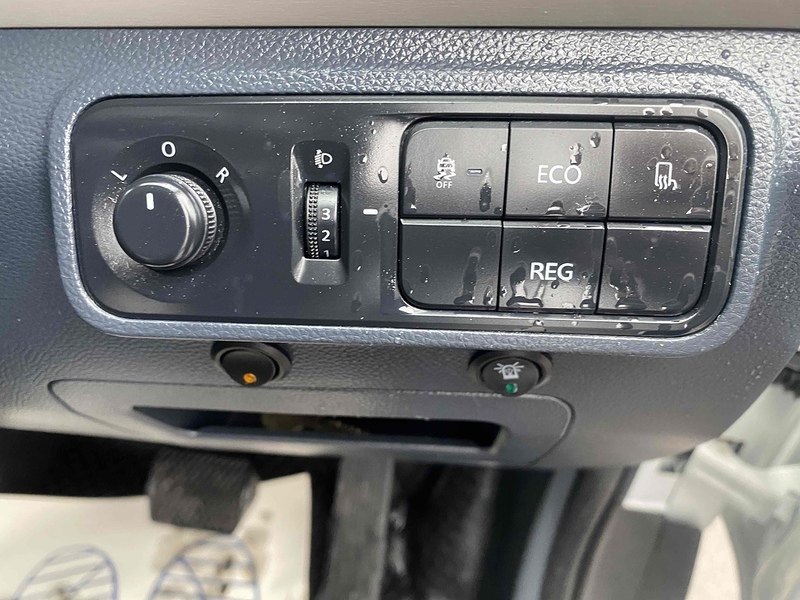 MAXUS 50.23kWh Panel Van 5dr Electric Auto FWD L1 (122 ps)