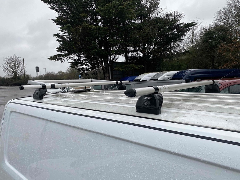 MAXUS 50.23kWh Panel Van 5dr Electric Auto FWD L1 (122 ps)