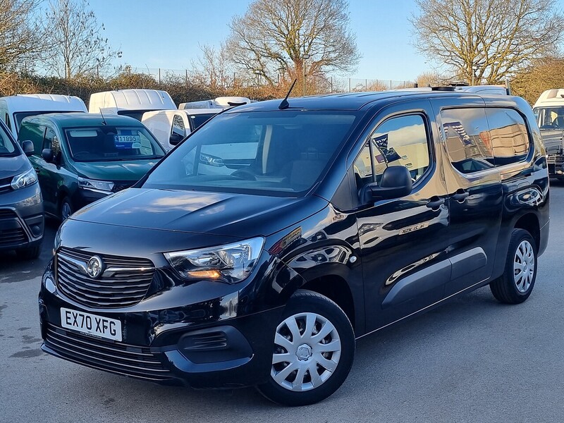 Vauxhall 1.5 Turbo D 2300 Sportive Panel Van 4dr Diesel Manual L2 H1 Euro 6 (s/s) (100 ps)