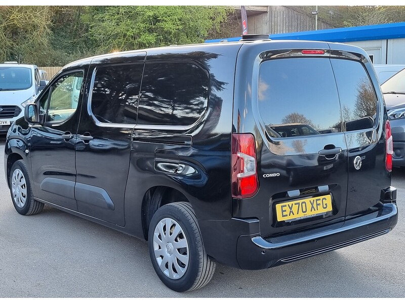 Vauxhall 1.5 Turbo D 2300 Sportive Panel Van 4dr Diesel Manual L2 H1 Euro 6 (s/s) (100 ps)