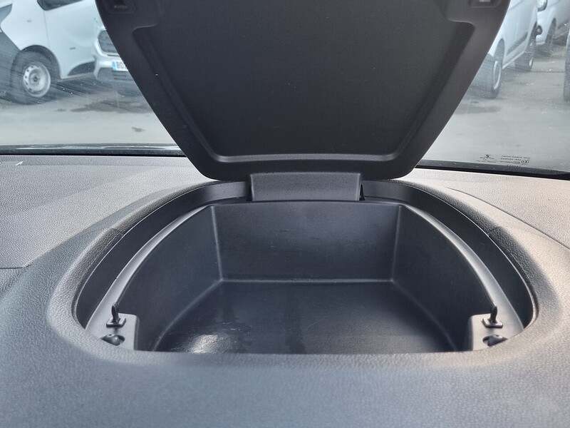Vauxhall 1.5 Turbo D 2300 Sportive Panel Van 4dr Diesel Manual L2 H1 Euro 6 (s/s) (100 ps)