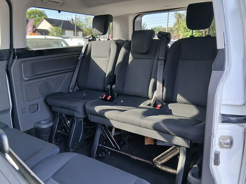 Ford 2.0 320 EcoBlue Zetec Minibus Double Cab 5dr Diesel Manual L2 Euro 6 (s/s) (130 ps)
