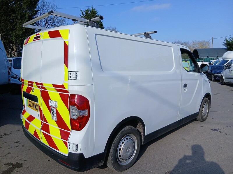 MAXUS 50.23kWh Panel Van 5dr Electric Auto FWD L1 (122 ps)