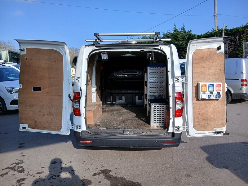 MAXUS 50.23kWh Panel Van 5dr Electric Auto FWD L1 (122 ps)