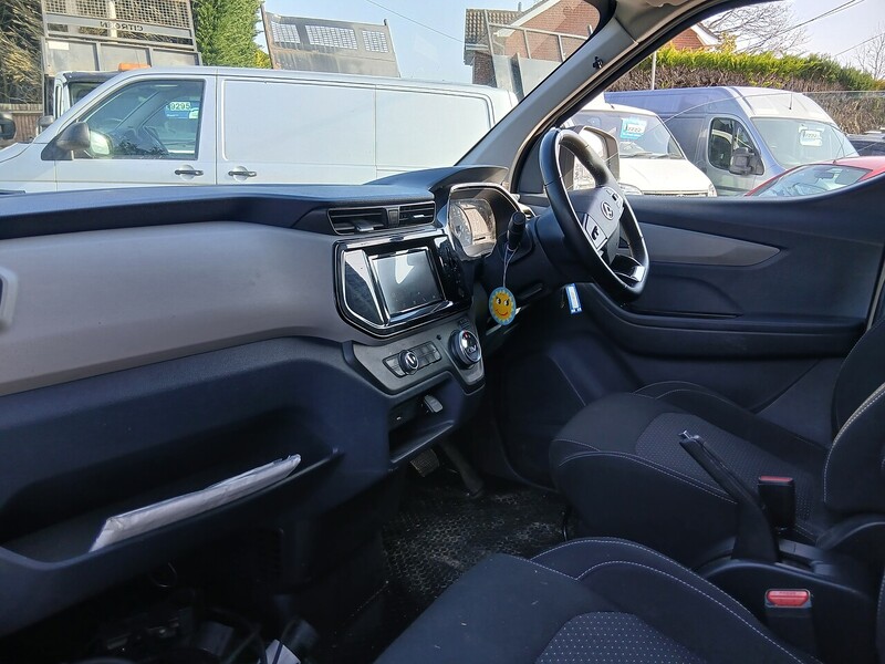 MAXUS 50.23kWh Panel Van 5dr Electric Auto FWD L1 (122 ps)