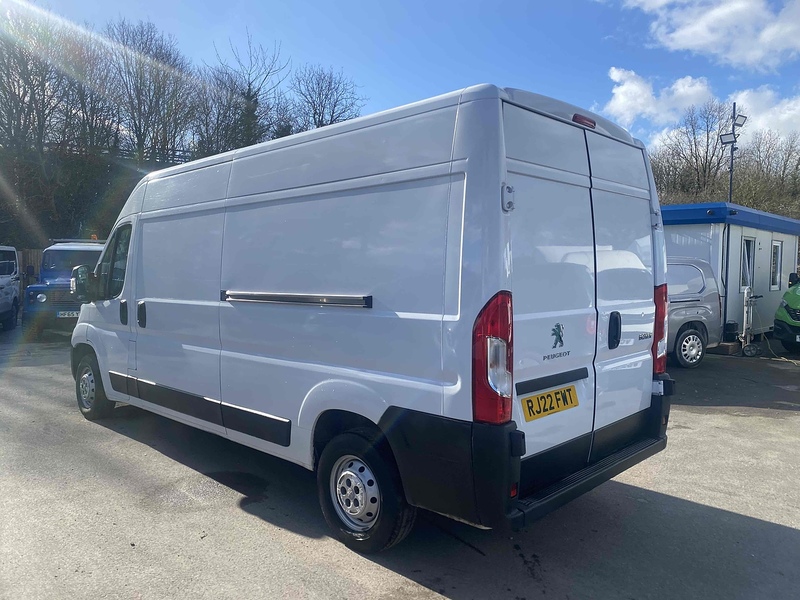 Peugeot 2.2 BlueHDi 335 Professional Panel Van 5dr Diesel Manual L3 H2 Euro 6 (s/s) (140 ps)