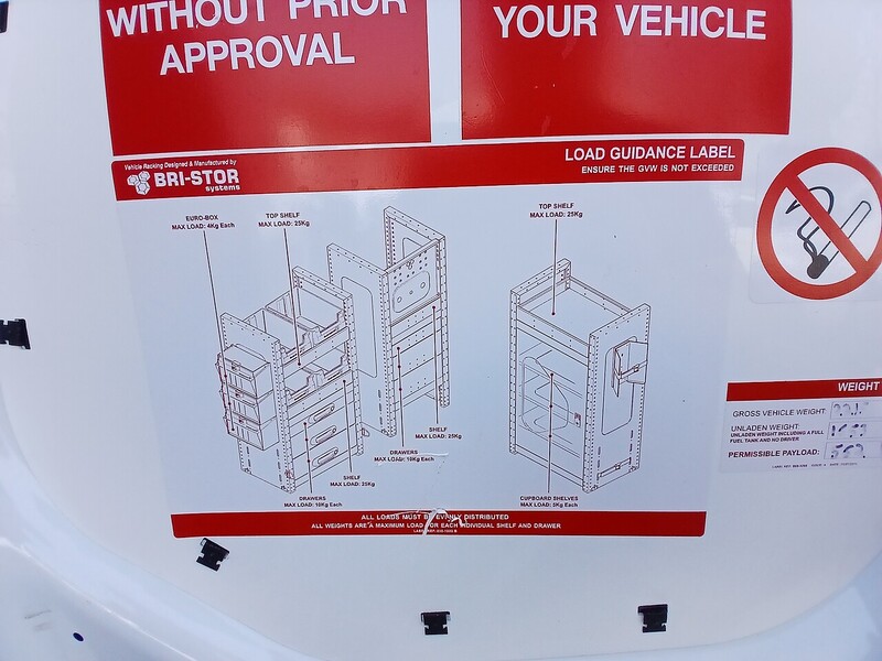 Ford 1.5 TDCi 220 Panel Van 5dr Diesel Manual L1 H1 (120 g/km, 74 bhp)