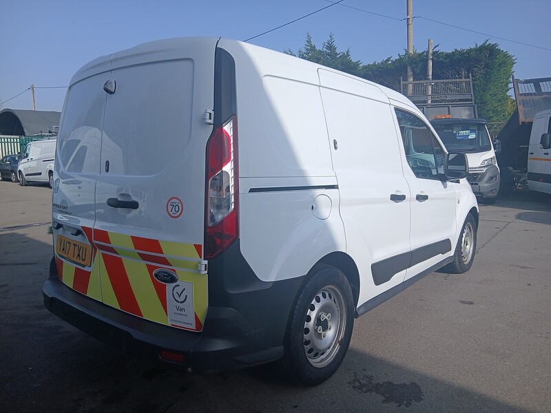 Ford 1.5 TDCi 220 Panel Van 5dr Diesel Manual L1 H1 (120 g/km, 74 bhp)