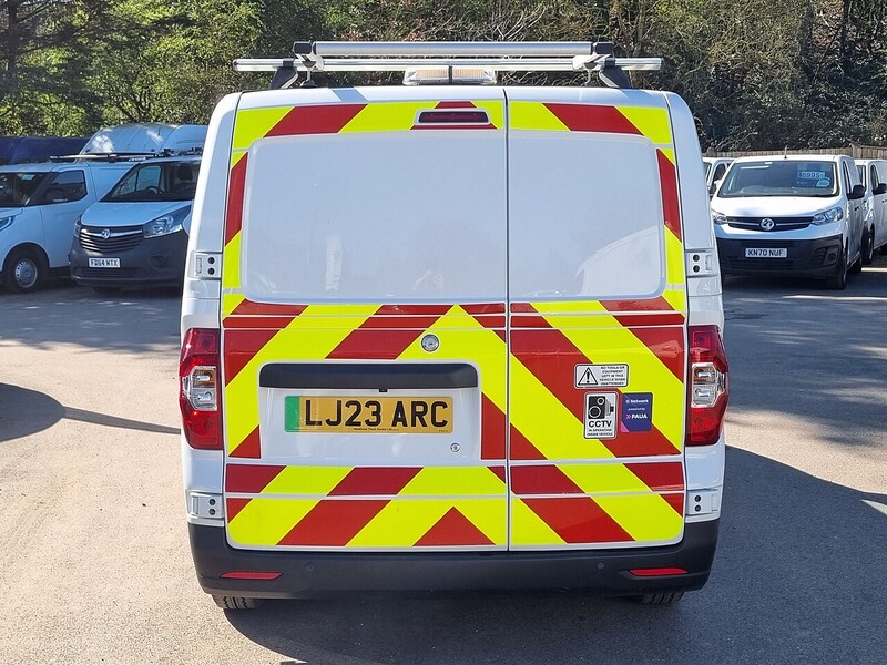 MAXUS 50.23kWh Panel Van 5dr Electric Auto FWD L1 (122 ps)