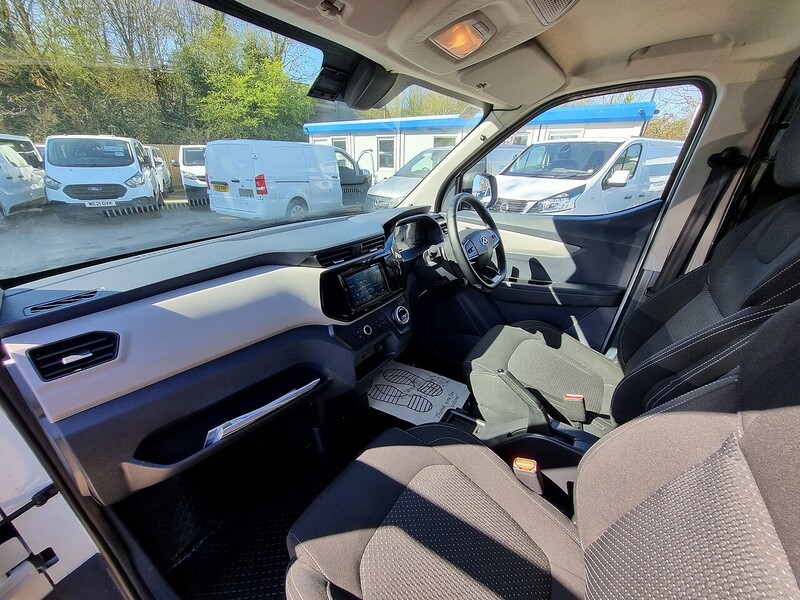 MAXUS 50.23kWh Panel Van 5dr Electric Auto FWD L1 (122 ps)