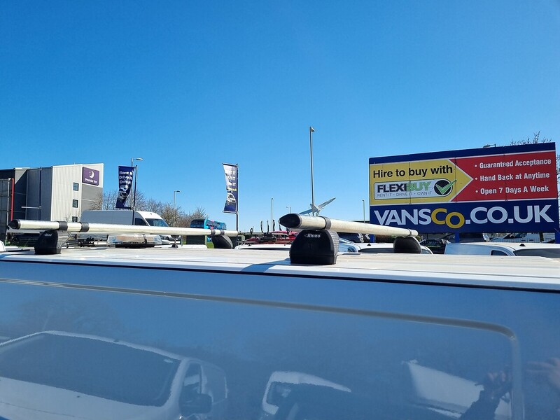 MAXUS 50.23kWh Panel Van 5dr Electric Auto FWD L1 (122 ps)