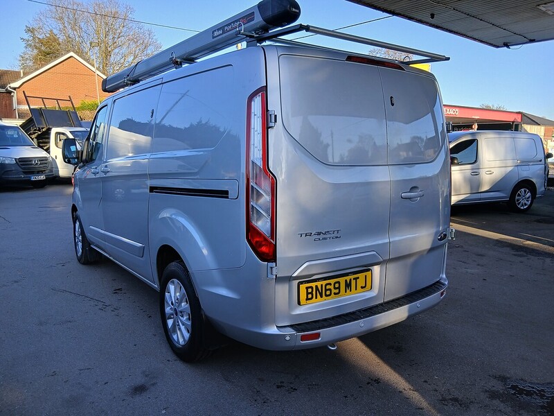 Ford 2.0 300 EcoBlue Limited Panel Van 5dr Diesel Manual L1 H1 Euro 6 (s/s) (130 ps)
