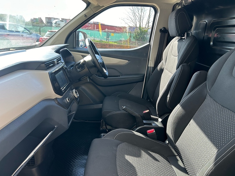 MAXUS Panel Van 0.0 Automatic Electric