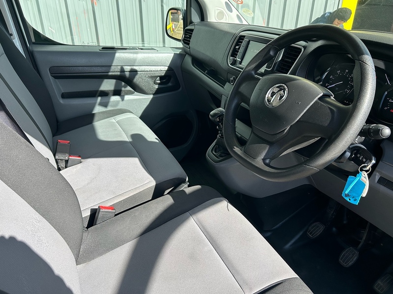 Vauxhall MPV 0.0 Diesel