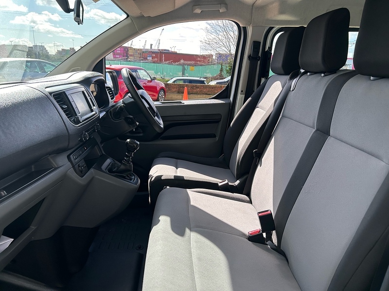 Vauxhall MPV 0.0 Diesel