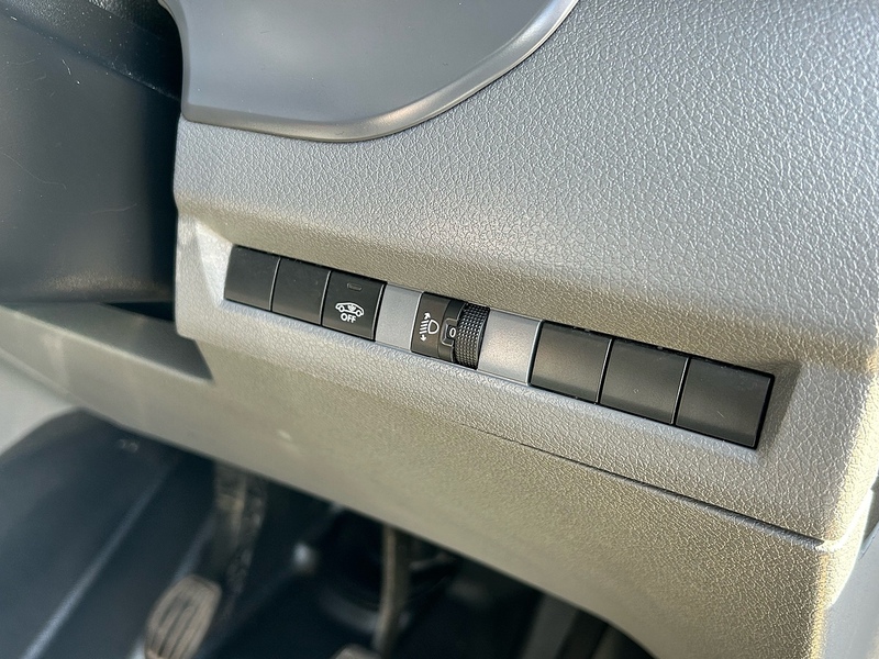 Vauxhall MPV 0.0 Diesel