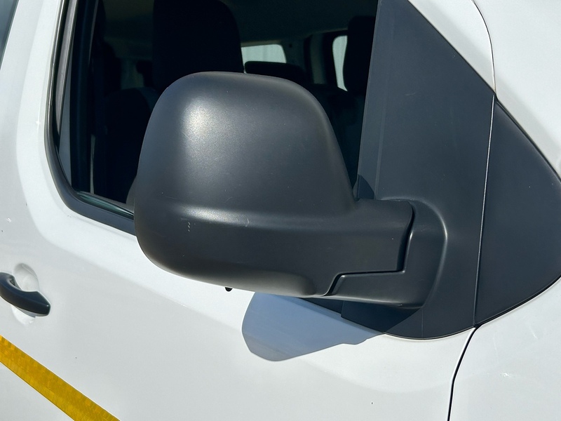 Vauxhall MPV 0.0 Diesel