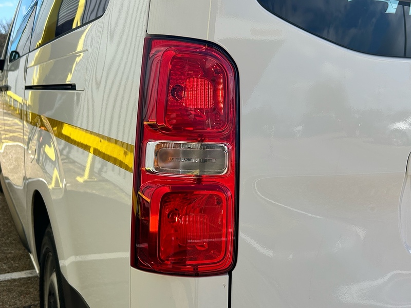 Vauxhall MPV 0.0 Diesel