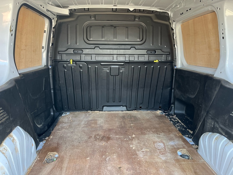 Peugeot 1.5 BlueHDi 1000 Professional Premium + Standard Panel Van 5dr Diesel Manual SWB Euro 6 (s/s) (100 bhp)