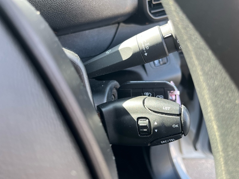 Peugeot 1.5 BlueHDi 1000 Professional Premium + Standard Panel Van 5dr Diesel Manual SWB Euro 6 (s/s) (100 bhp)