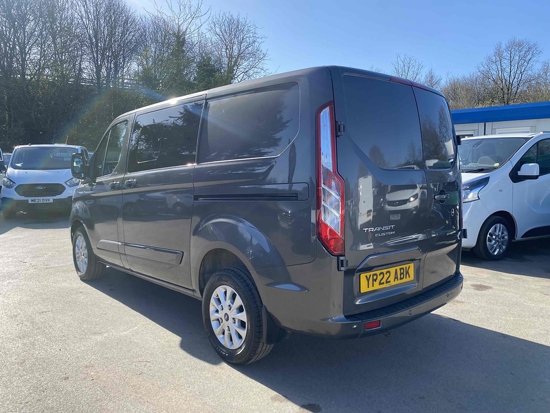 Ford 2.0 320 EcoBlue Limited Crew Van Double Cab 5dr Diesel Manual L1 H1 Euro 6 (s/s) (130 ps)
