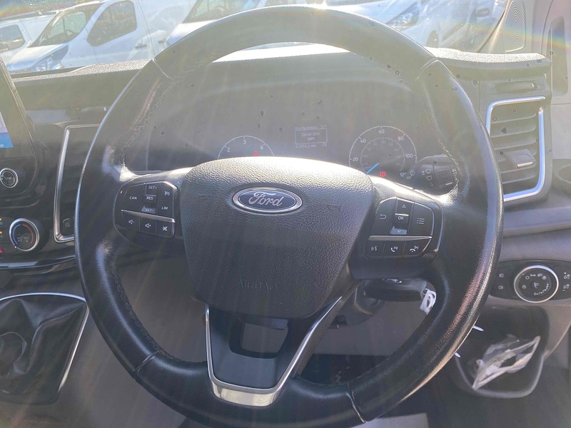 Ford 2.0 320 EcoBlue Limited Crew Van Double Cab 5dr Diesel Manual L1 H1 Euro 6 (s/s) (130 ps)