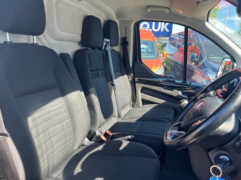 Ford 2.0 280 EcoBlue Limited Panel Van 5dr Diesel Manual L1 H1 Euro 6 (s/s) (130 ps)