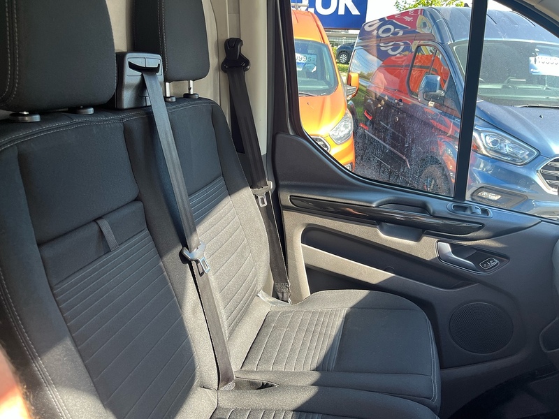 Ford 2.0 280 EcoBlue Limited Panel Van 5dr Diesel Manual L1 H1 Euro 6 (s/s) (130 ps)