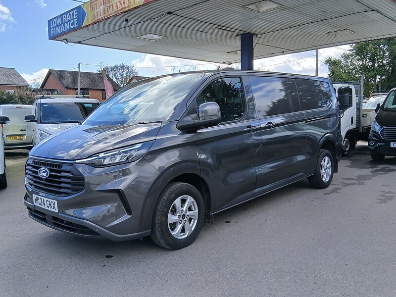 Ford 2.0 300 EcoBlue Limited Panel Van 5dr Diesel Manual L2 H1 Euro 6 (s/s) (136 ps)