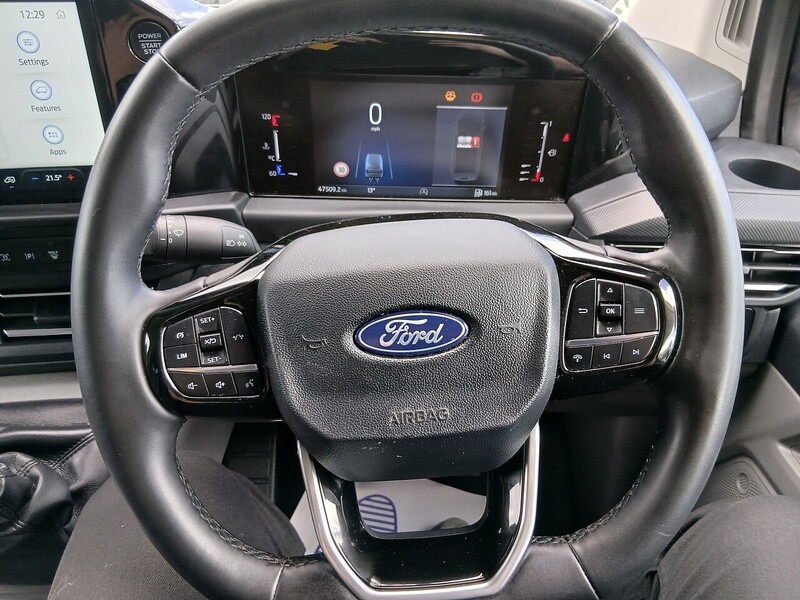 Ford 2.0 300 EcoBlue Limited Panel Van 5dr Diesel Manual L2 H1 Euro 6 (s/s) (136 ps)