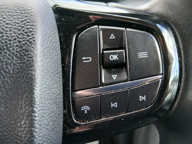 Ford 2.0 300 EcoBlue Limited Panel Van 5dr Diesel Manual L2 H1 Euro 6 (s/s) (136 ps)