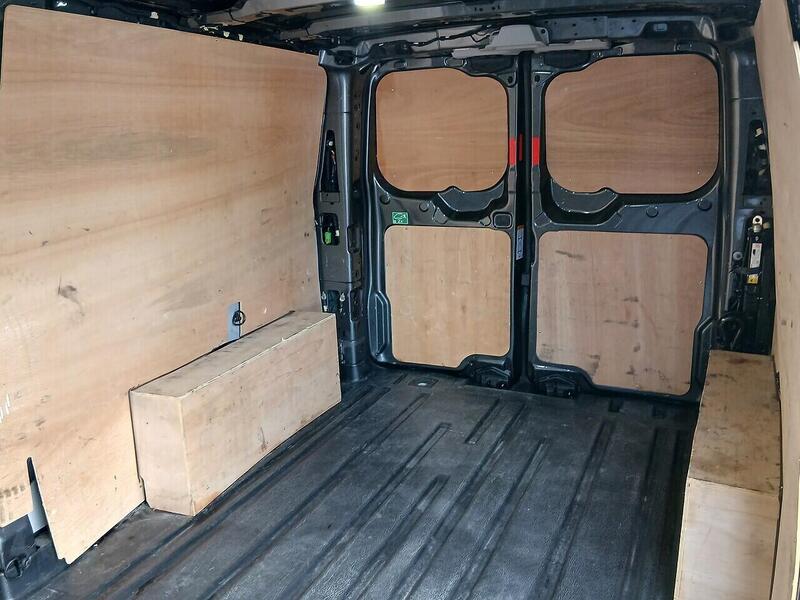 Ford 2.0 300 EcoBlue Limited Panel Van 5dr Diesel Manual L2 H1 Euro 6 (s/s) (136 ps)