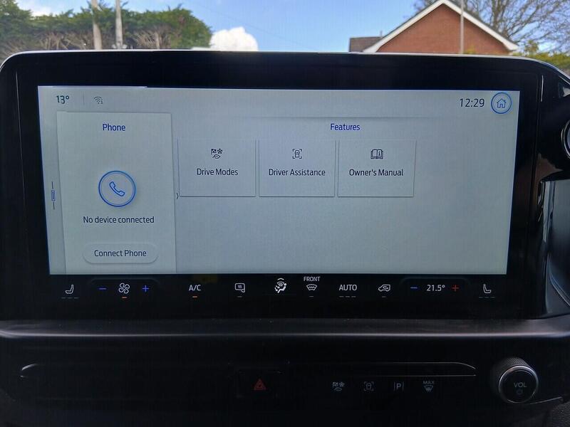 Ford 2.0 300 EcoBlue Limited Panel Van 5dr Diesel Manual L2 H1 Euro 6 (s/s) (136 ps)