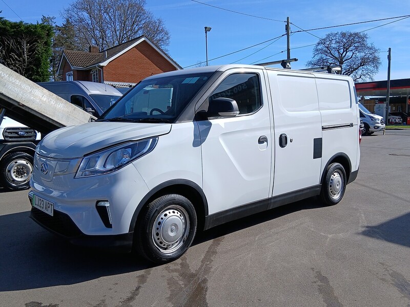MAXUS 50.23kWh Panel Van 5dr Electric Auto FWD L1 (122 ps)
