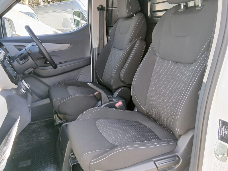 MAXUS 50.23kWh Panel Van 5dr Electric Auto FWD L1 (122 ps)