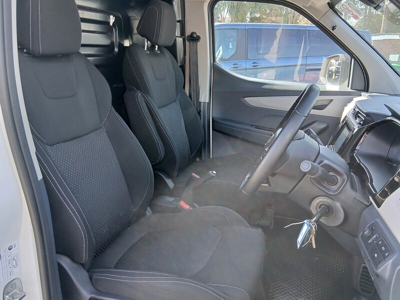 MAXUS 50.23kWh Panel Van 5dr Electric Auto FWD L1 (122 ps)