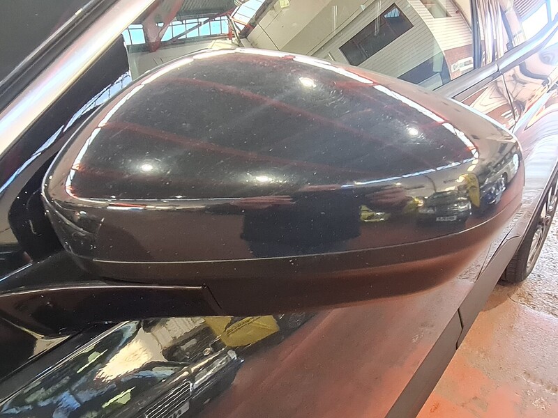 Vauxhall 1.2 Turbo Sport Nav SUV 5dr Petrol Manual Euro 6 (s/s) (130 ps)