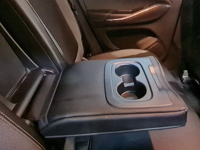 Vauxhall 1.2 Turbo Sport Nav SUV 5dr Petrol Manual Euro 6 (s/s) (130 ps)